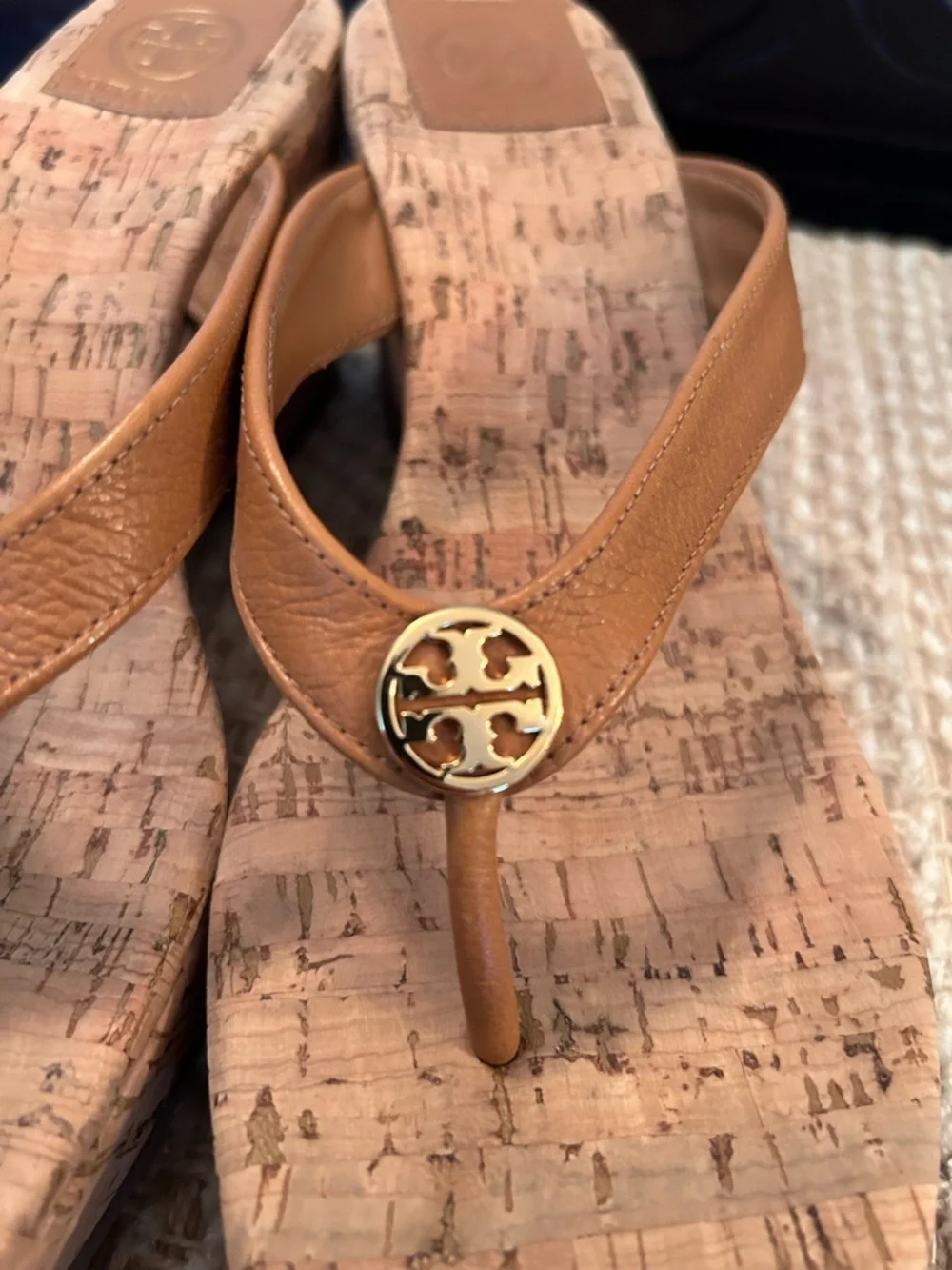 Tory Burch Metalic Gold Suzy Sandal Size 9.5 Cork Wedge Thong Platform
